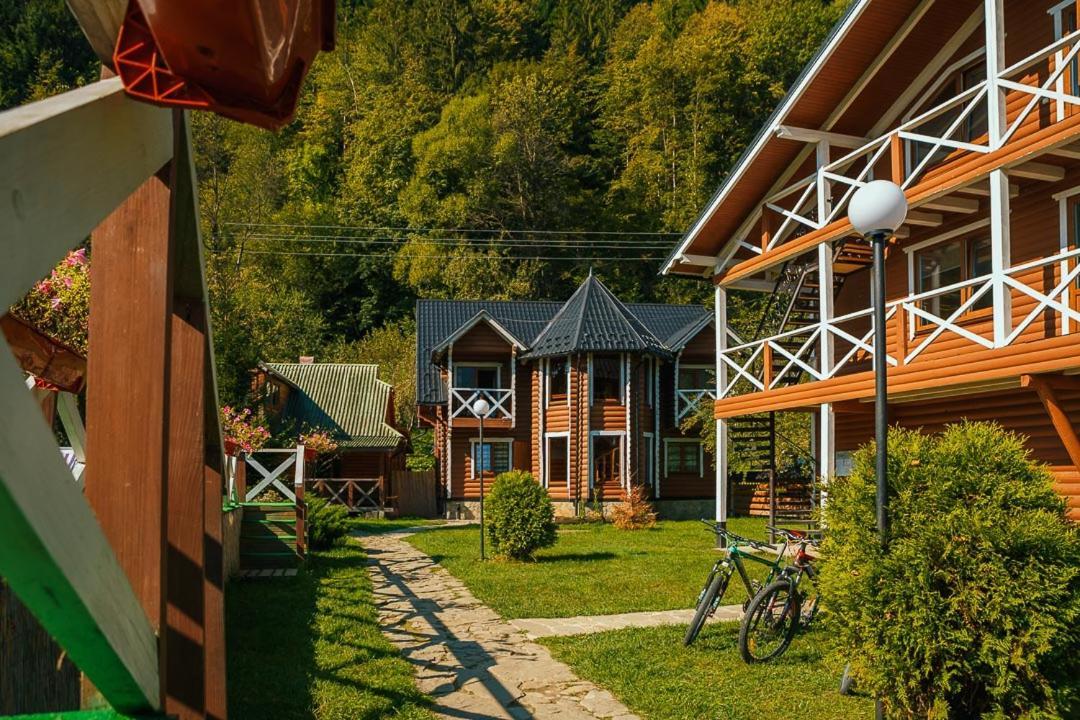 Hotel Gorycvit Verkhniy Yasenov Exteriér fotografie