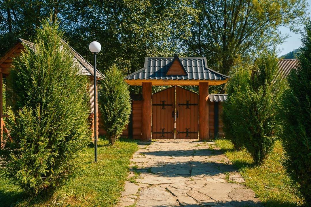 Hotel Gorycvit Verkhniy Yasenov Exteriér fotografie