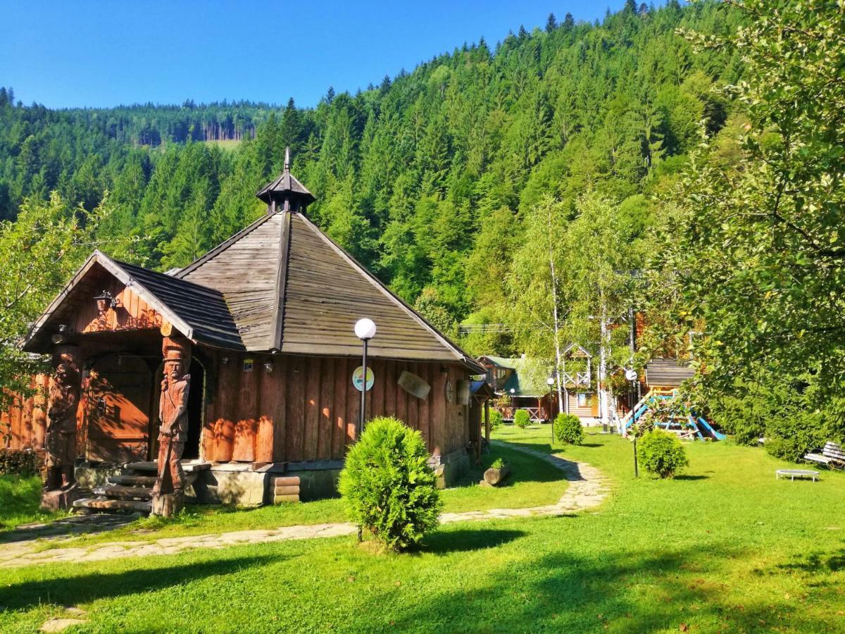Hotel Gorycvit Verkhniy Yasenov Exteriér fotografie